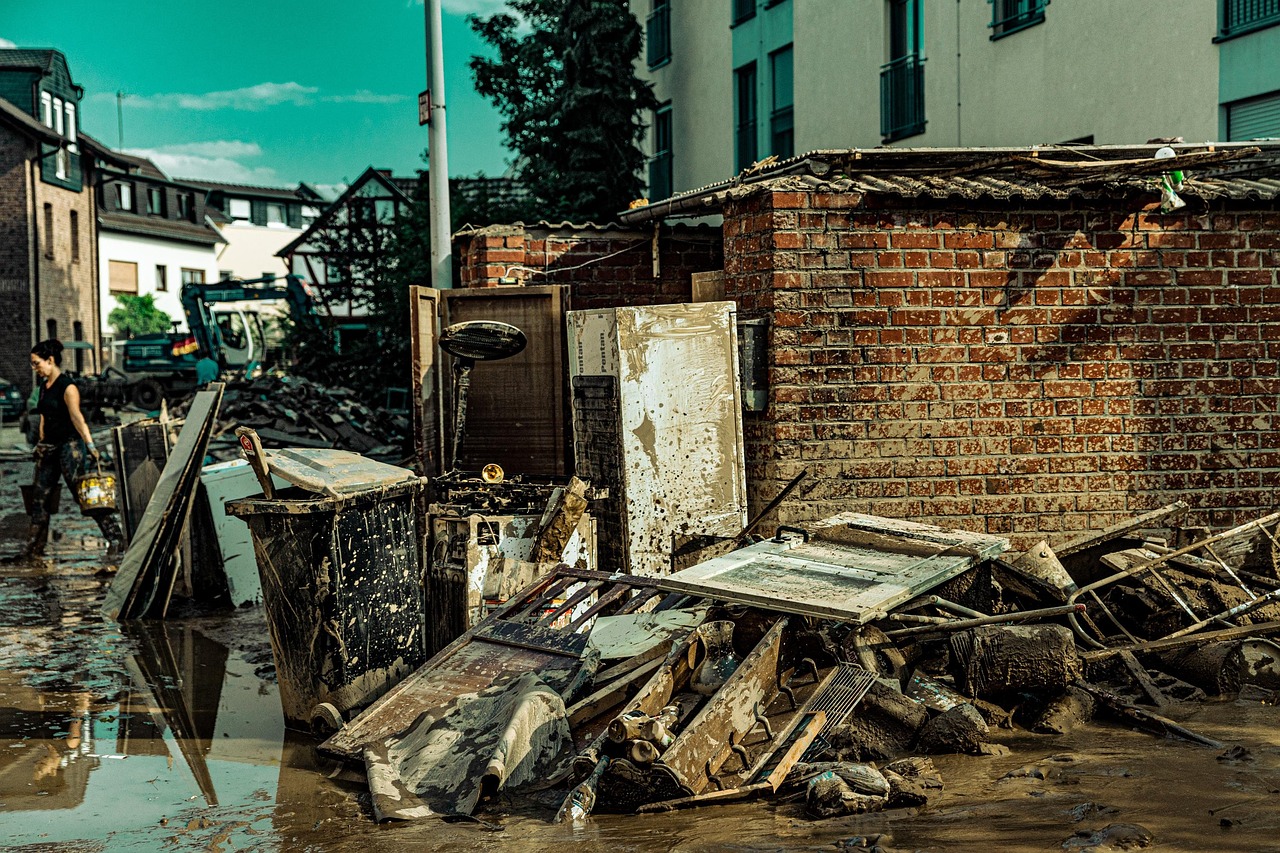 Floods Disrupt Communities and Damage Infrastructure in China